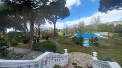 Chalet en venta en Calle de la Rosa, Villabáñez de 380.000 €