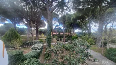 Chalet en venta en Calle de la Rosa, Villabáñez de 380.000 €