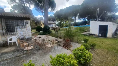 Chalet en venta en Calle de la Rosa, Villabáñez de 380.000 €