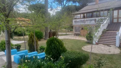 Chalet en venta en Calle de la Rosa, Villabáñez de 380.000 €