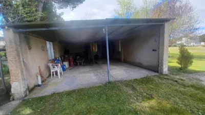 Chalet en venta en Calle de la Rosa, Villabáñez de 380.000 €