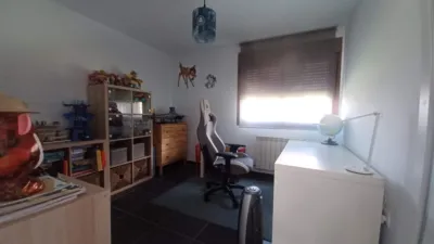 Chalet unifamiliar en venta en Calle Rio Tajo, Aldeamayor de San Martín de 330.000 €