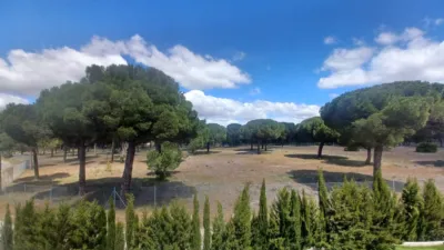 Chalet unifamiliar en venta en Calle Rio Tajo, Aldeamayor de San Martín de 330.000 €