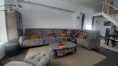 Chalet unifamiliar en venta en Calle Rio Tajo, Aldeamayor de San Martín de 330.000 €