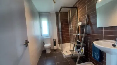 Chalet unifamiliar en venta en Calle Rio Tajo, Aldeamayor de San Martín de 330.000 €