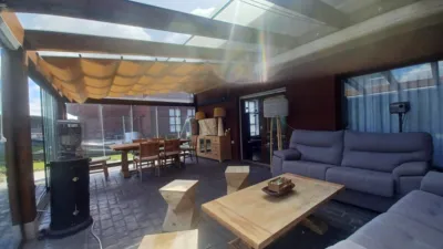 Chalet unifamiliar en venta en Calle Rio Tajo, Aldeamayor de San Martín de 330.000 €