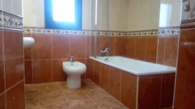 Piso en venta en Calle de la Vía, Circular-Vadillos (Valladolid Capital) de 340.000 €