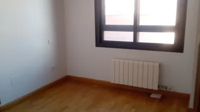 Piso en venta en Calle de la Vía, Circular-Vadillos (Valladolid Capital) de 340.000 €