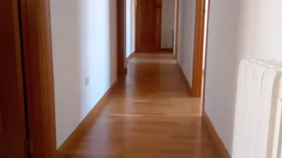 Piso en venta en Calle de la Vía, Circular-Vadillos (Valladolid Capital) de 340.000 €