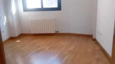 Piso en venta en Calle de la Vía, Circular-Vadillos (Valladolid Capital) de 340.000 €