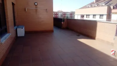 Piso en venta en Calle de la Vía, Circular-Vadillos (Valladolid Capital) de 340.000 €