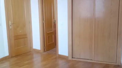 Piso en venta en Calle de la Vía, Circular-Vadillos (Valladolid Capital) de 340.000 €