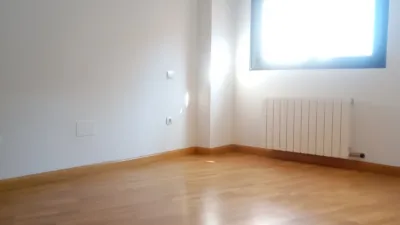 Piso en venta en Calle de la Vía, Circular-Vadillos (Valladolid Capital) de 340.000 €