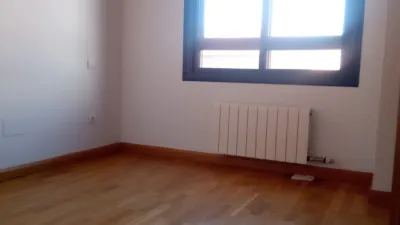 Piso en venta en Calle de la Vía, Circular-Vadillos (Valladolid Capital) de 340.000 €