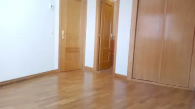 Piso en venta en Calle de la Vía, Circular-Vadillos (Valladolid Capital) de 340.000 €