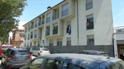 Apartment in Manlleu photo 5