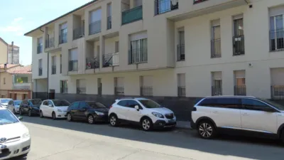 Apartment in Manlleu photo 10