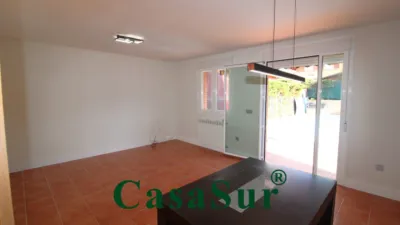 Semi-detached house in Renedo de Esgueva photo 9