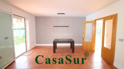 Semi-detached house in Renedo de Esgueva photo 8