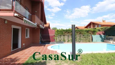 Semi-detached house in Renedo de Esgueva photo 6