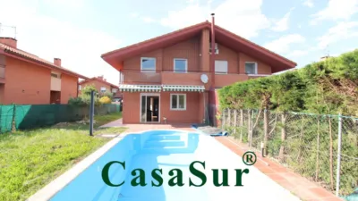 Semi-detached house in Renedo de Esgueva photo 2