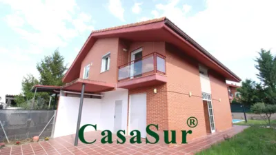 Semi-detached house in Renedo de Esgueva photo 48