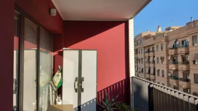Piso en alquiler en Carrer de la Plana, Poble Nou (Torrent) de 1.200 €<span>/mes</span>