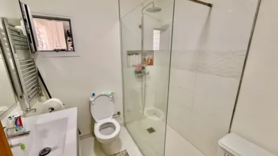 Apartment in the Northwest Zone photo 12