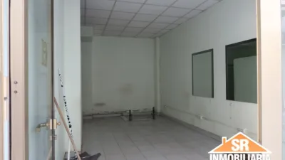 Local comercial en alquiler en Calle de la Cordelería - Vista 3