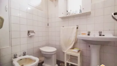 Apartment on Calle de Ángel Rebollo photo 8