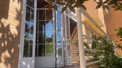Semi-detached house on Calle de Asturias photo 6