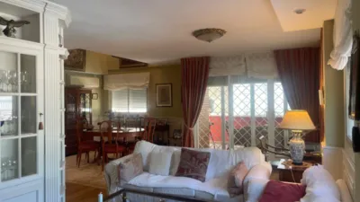 Semi-detached house on Calle de Asturias photo 21