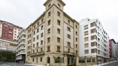 Apartment on Blas Etxebarria Street photo 2