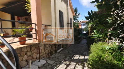 Chalet on Calle José Redondo photo 3