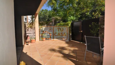 Chalet on Calle José Redondo photo 2