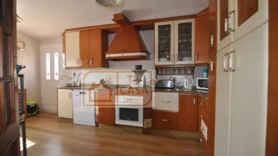 Detached family home on Calle de José Canal photo 10