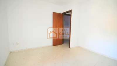 Flat on Ceclavín Street photo 23