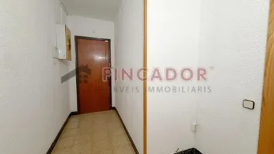 Piso en venta en Carrer de Martí i Codolar, Santa Eulàlia (L'Hospitalet de Llobregat) de 366.940 €