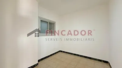 Piso en venta en Carrer de Martí i Codolar, Santa Eulàlia (L'Hospitalet de Llobregat) de 366.940 €
