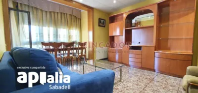 Apartment on Carrer de Magí Colet photo 2