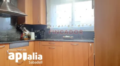 Semi-detached house on Carrer de Salvador Seguí photo 14