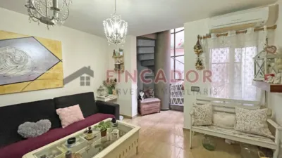 Terraced house on Carrer de la Mola photo 13