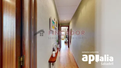 Flat on Carrer de Magí Colet photo 22