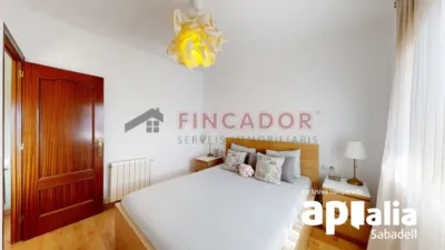 Flat on Carrer de Magí Colet photo 25