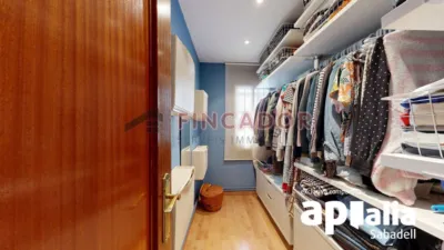 Flat on Carrer de Magí Colet photo 34