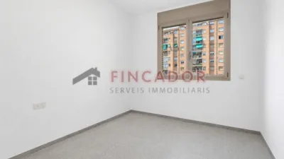 Flat on Carrer del Fluvià photo 5