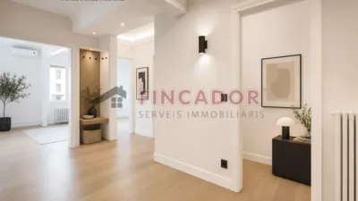 Piso en Carrer de València photo 2