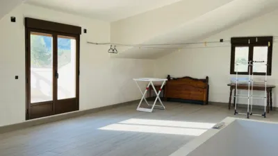 Chalet on Carretera Cv photo 8