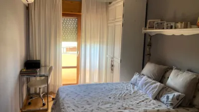 Terraced house in Carrer de Doctor Manuel Segura photo 9
