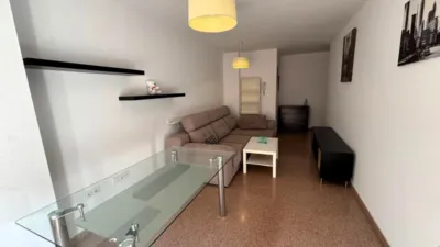 Apartment on Carrer de Miguel Hernández photo 2